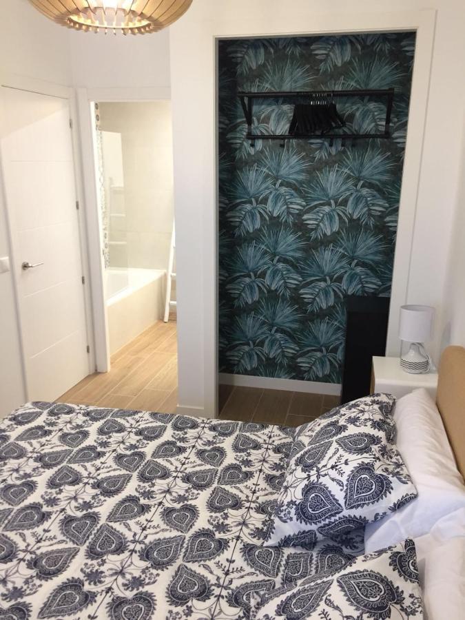 Av/ Armada Española, Ed/ Fernandos, 5, 5º H2 Apartamento *