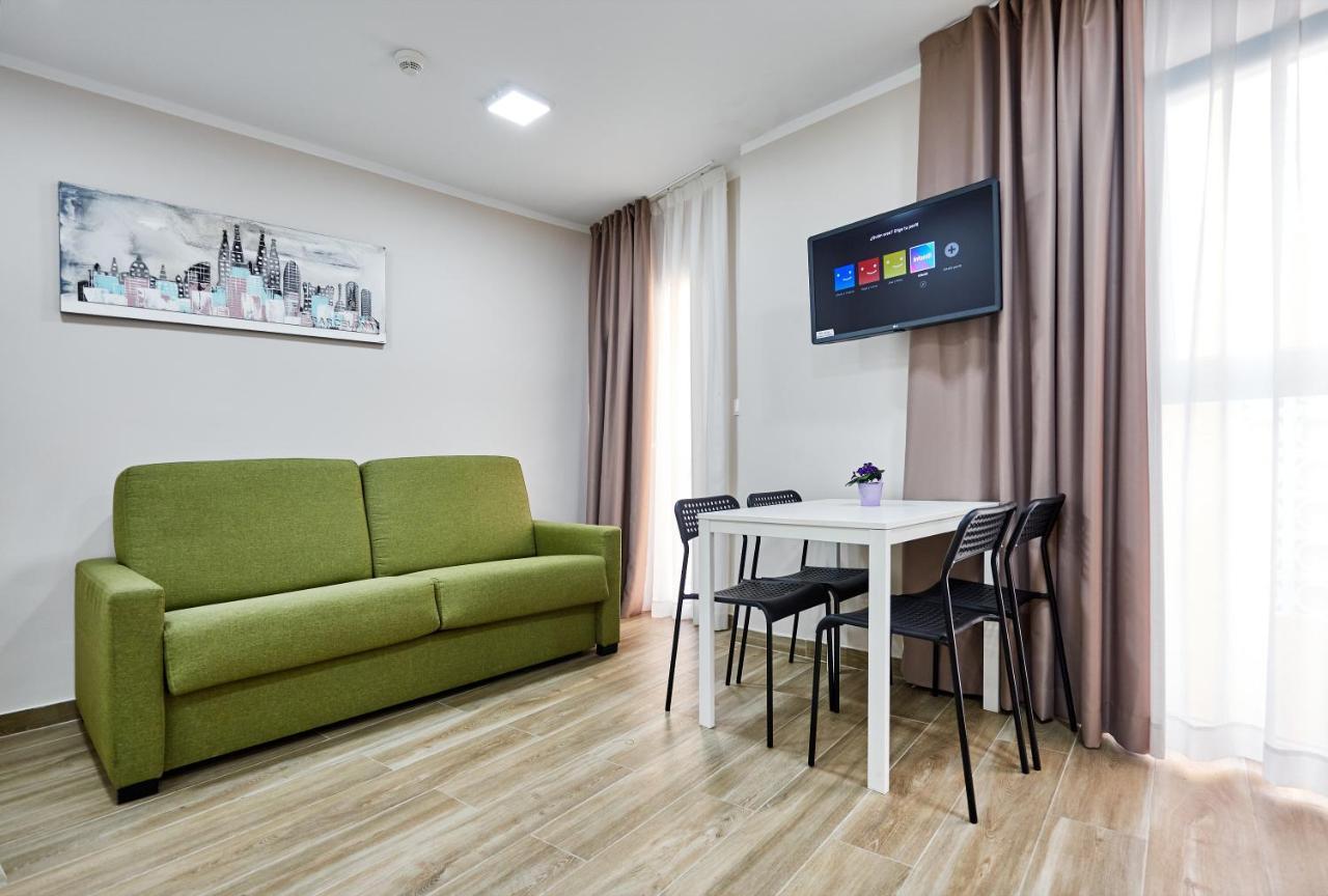 Gbh Hotel-apartamentos Caballito De Mar Benidorm