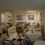 Hotel Mayna