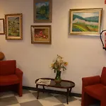 Hotel Mayna