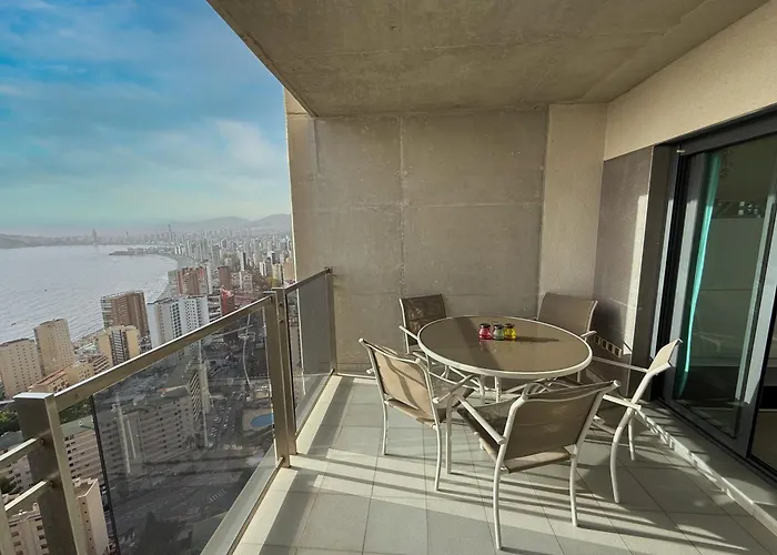 Beautiful Apartment Near Beach With Panoramic Sea-View