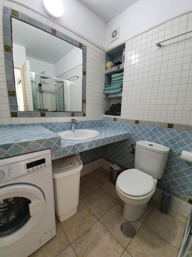 Los Fernandos, 1st Line Beachfront Poniente, 2 Bedroom Ocean Terrace Apartamento Benidorm