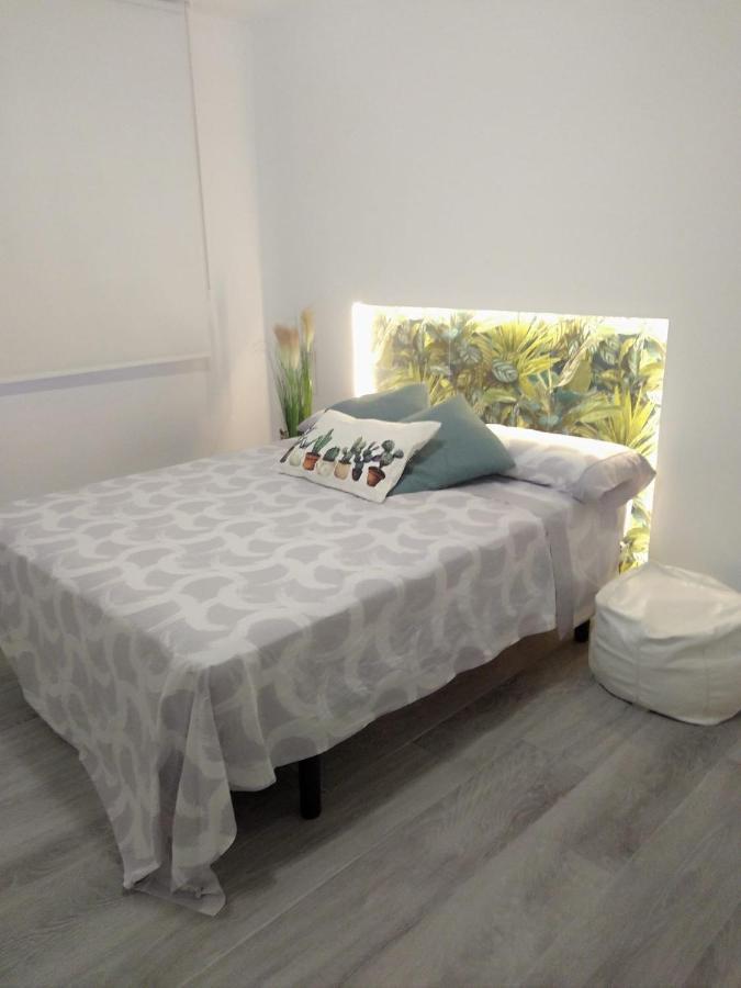 Cala De Finestrat Vicent&alba Apartamento *