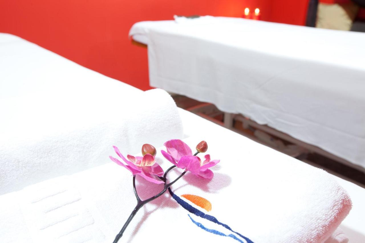 Ambassador Playa Ii Hotel 4*