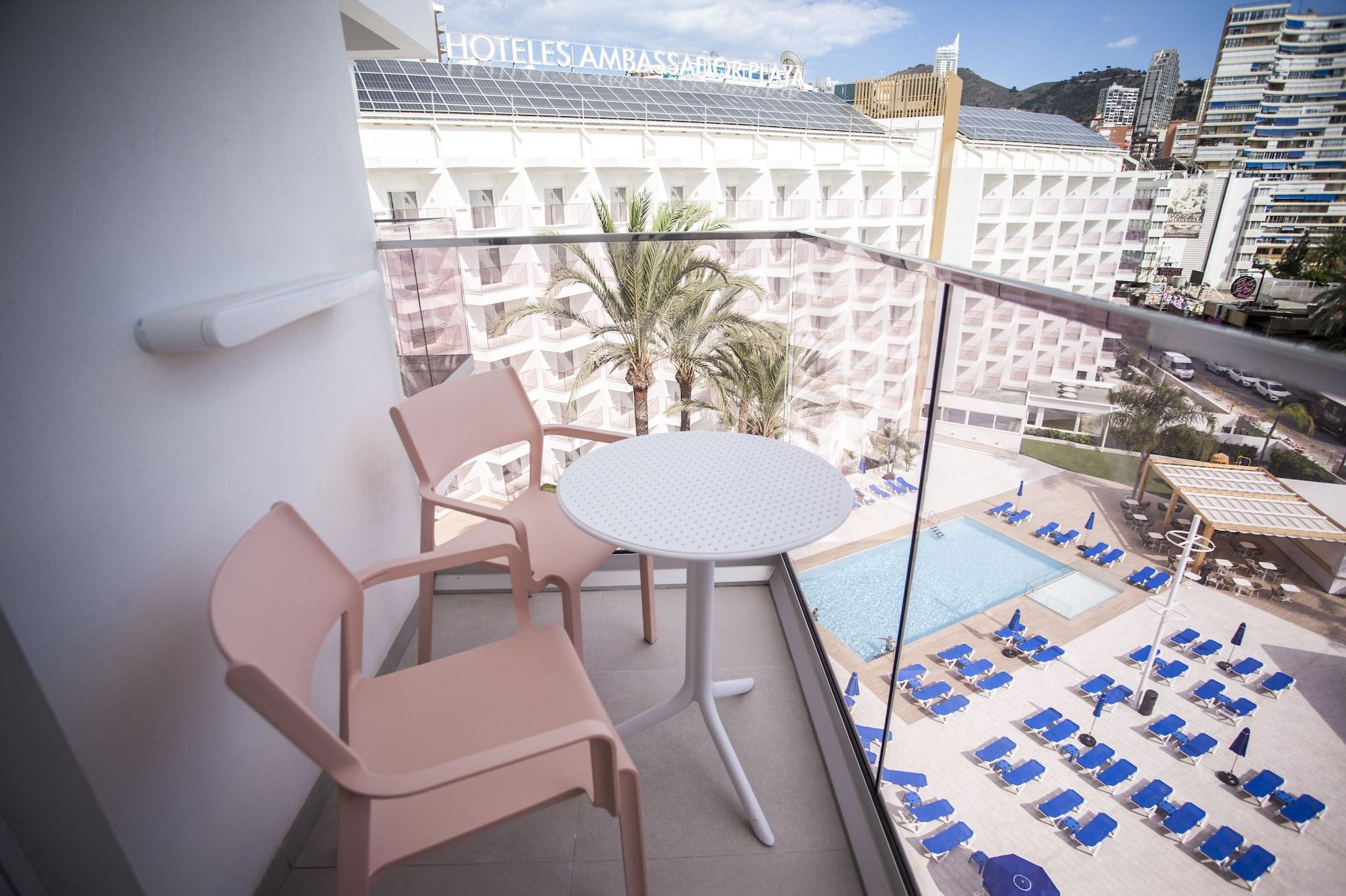 Ambassador Playa Ii 4*