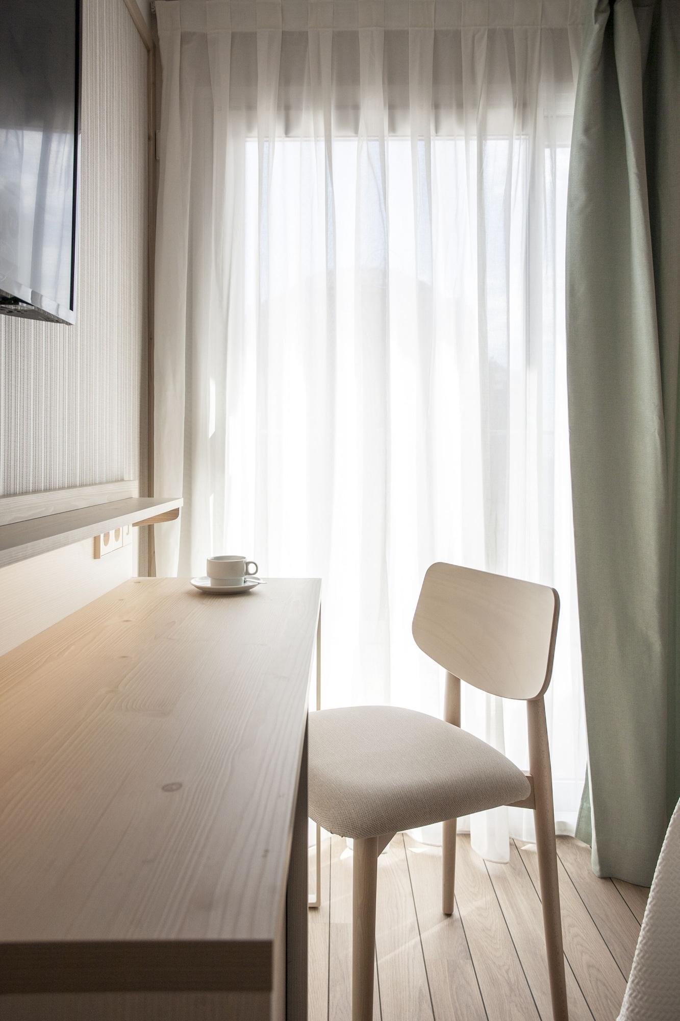 Ambassador Playa Ii Hotel 4*