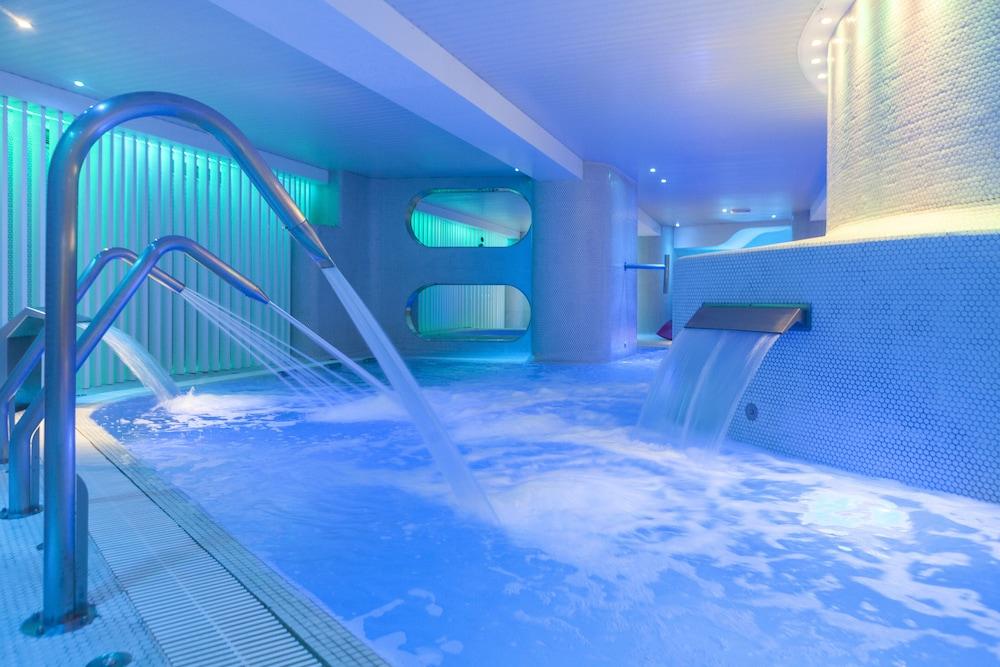 Ambassador Playa Ii 4*