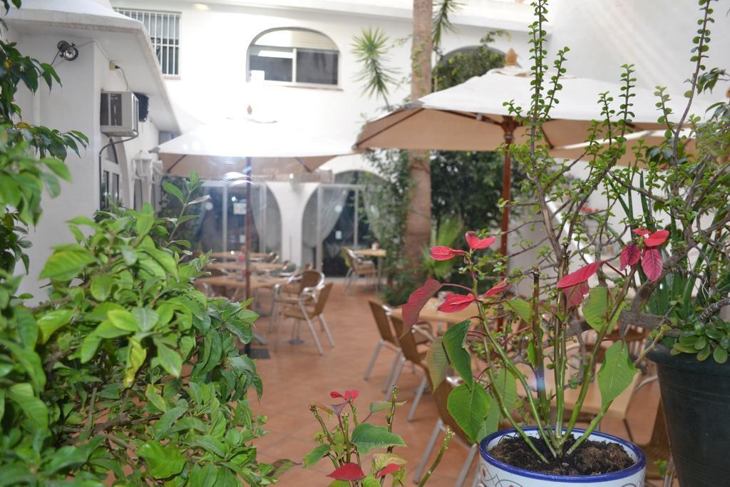 Internacional Hotel 2*