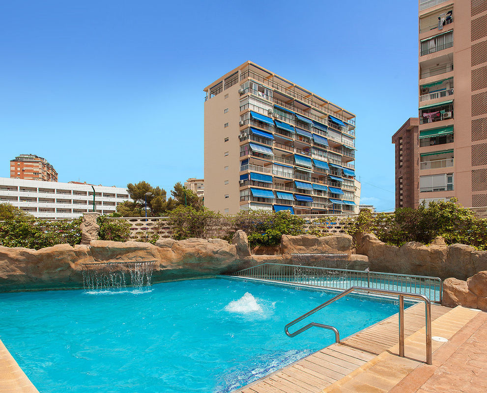 Rh Victoria & 4 Sup Benidorm