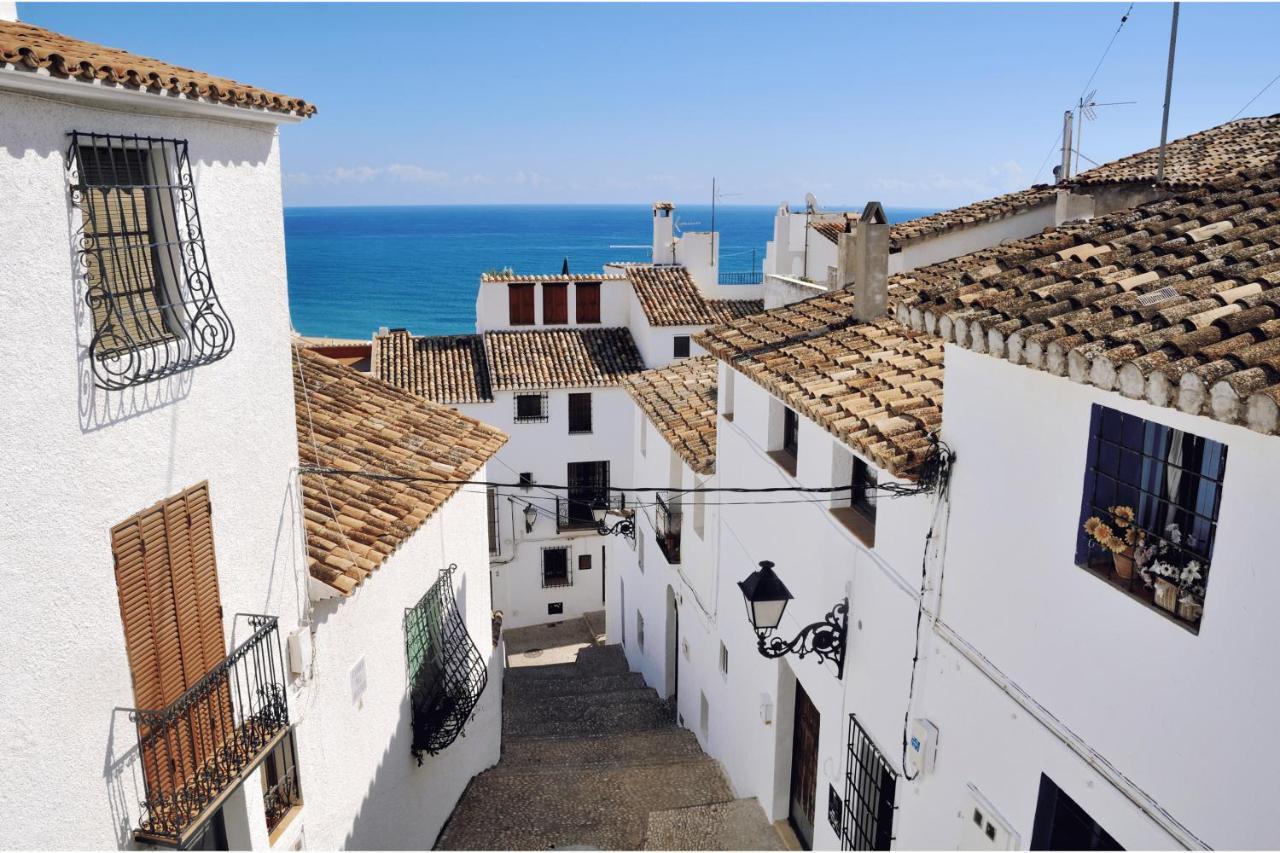 Refugio Raco Del Conill - Mountain, & Apartamento Benidorm
