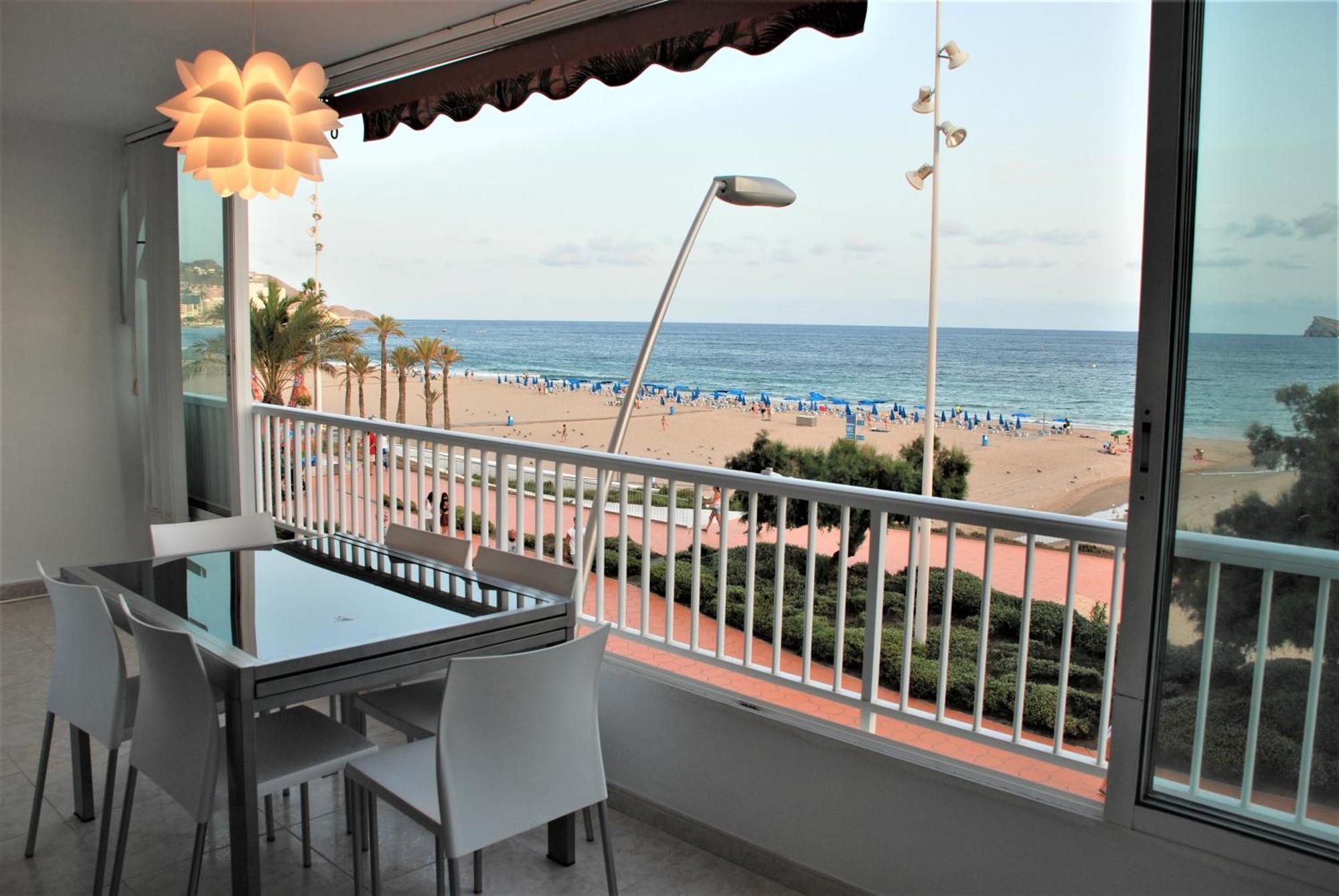 Luxury Primerisima Linea Playa Poniente Con 6,5 Mts De Vistas Frontales Al Mar Benidorm