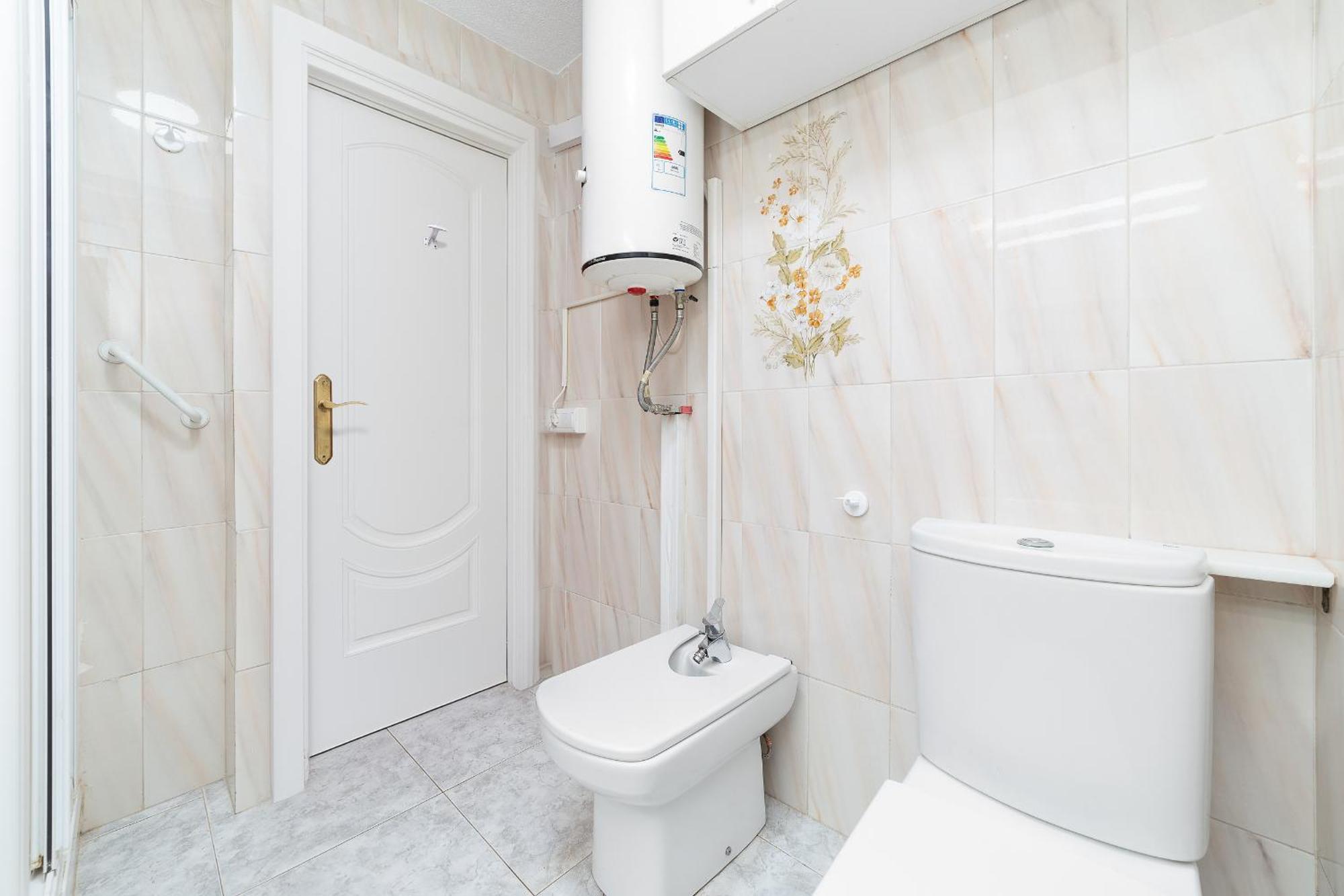 Apartamento Luxury Primerisima Linea Playa Poniente Con 6,5 Mts De Vistas Frontales Al Mar