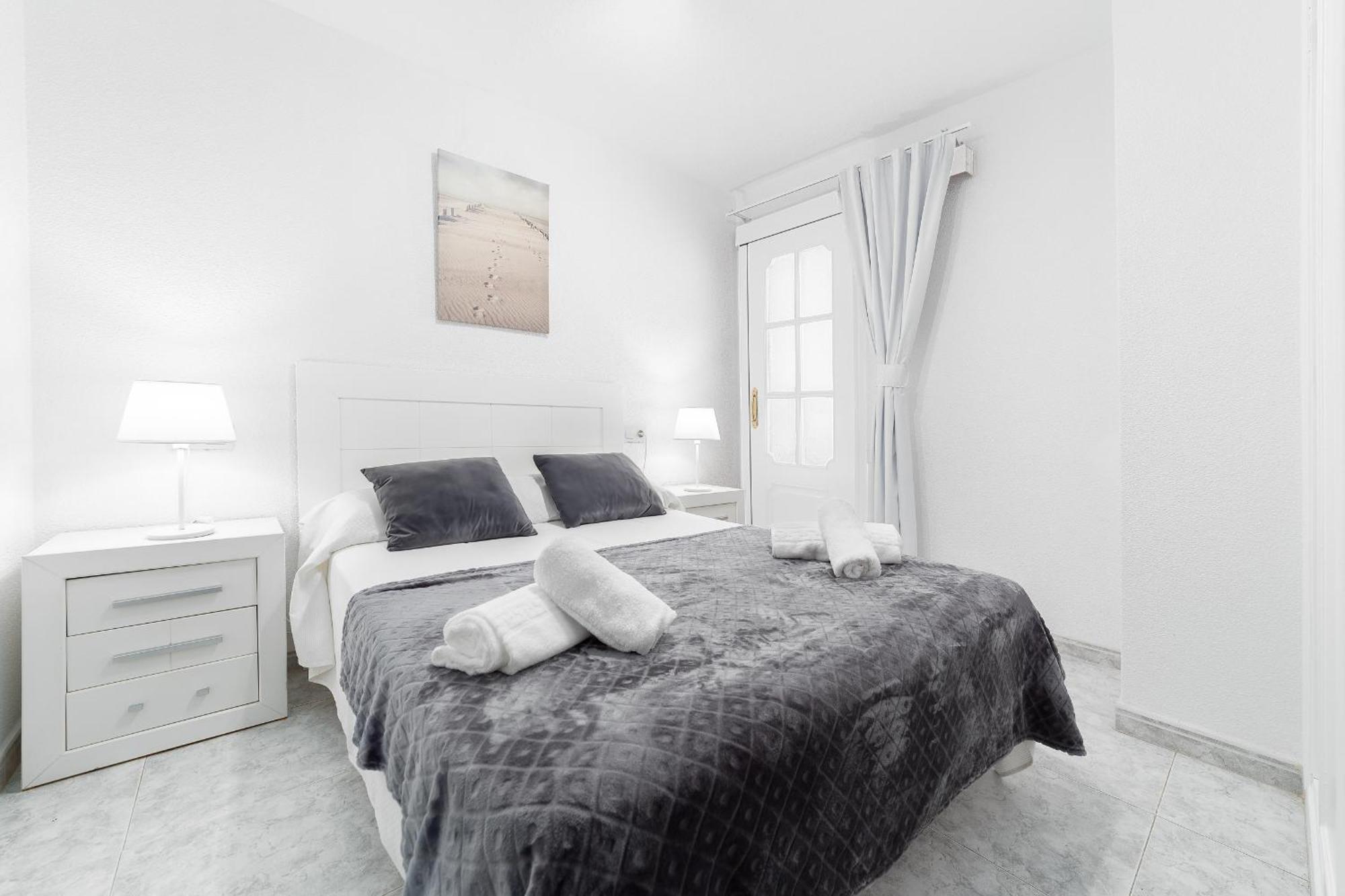Luxury Primerisima Linea Playa Poniente Con 6,5 Mts De Vistas Frontales Al Mar * Benidorm