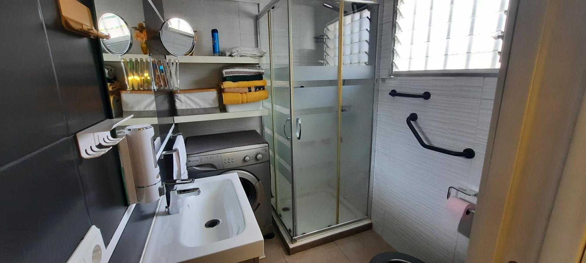 Apartamento Happy Loix Wifi Aa Pool Parking Incluido