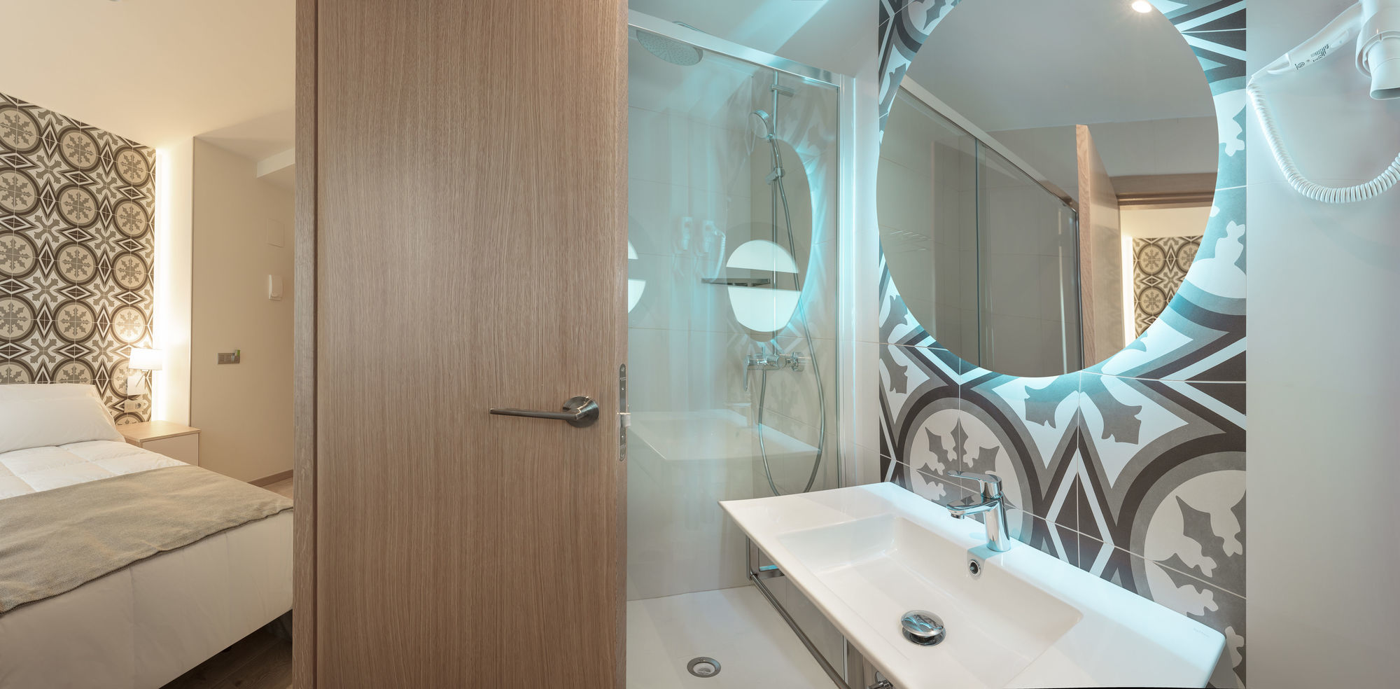 Gastrohotel Boutique Rh Canfali Hotel 4*