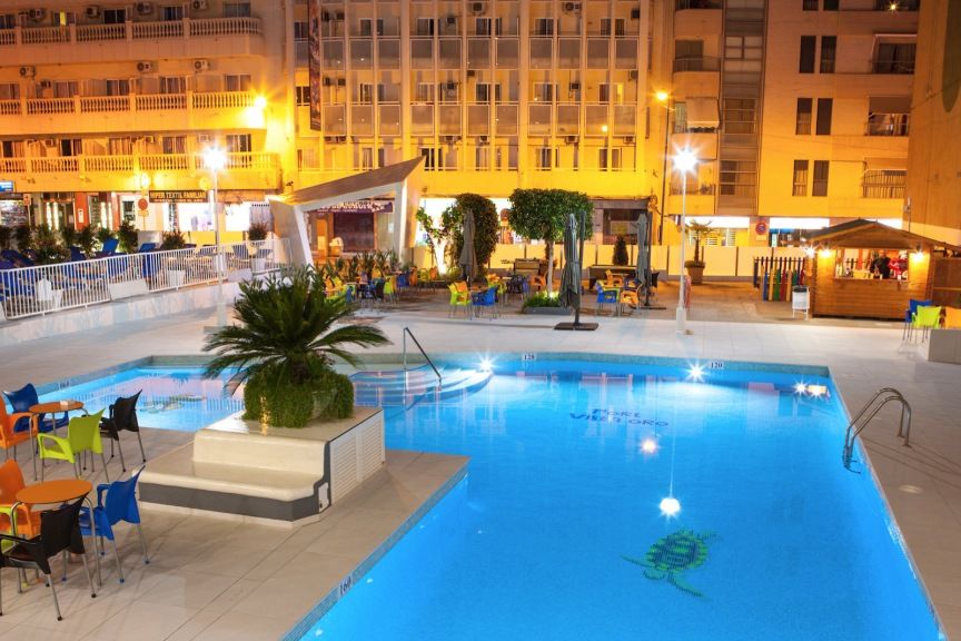 Port Vista Oro Hotel