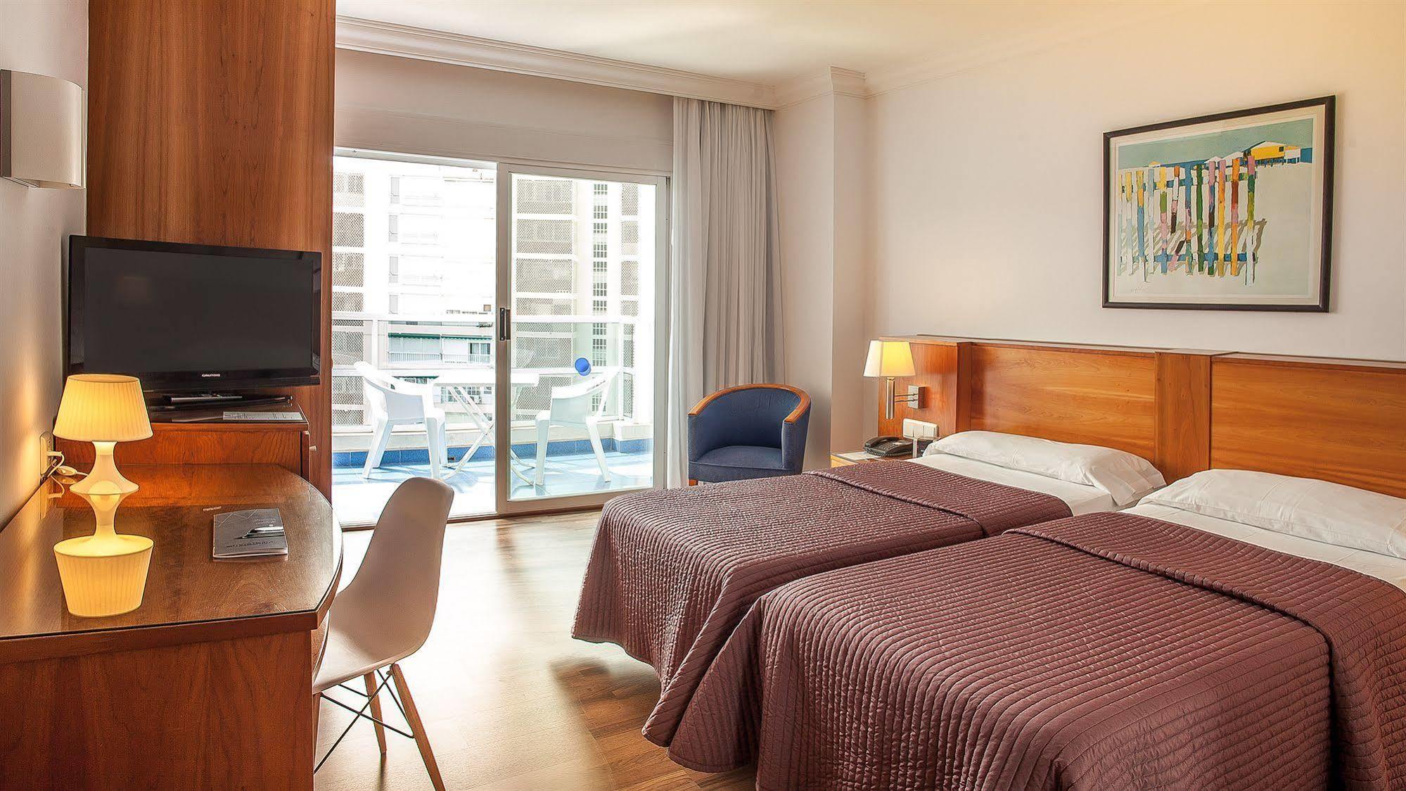 Hotel Rh Victoria & 4 Sup