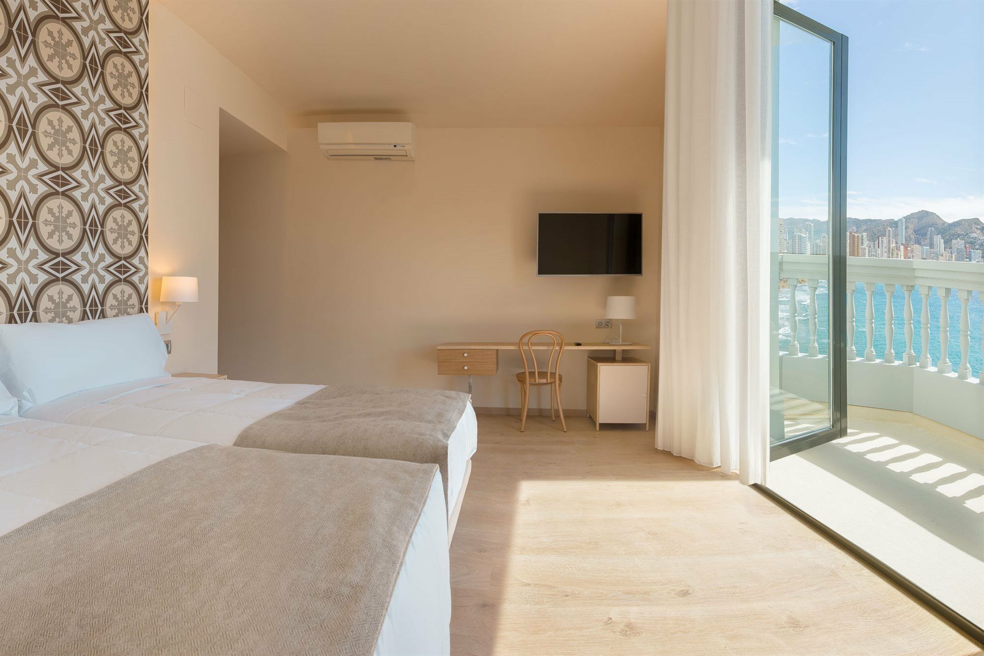 Gastrohotel Boutique Rh Canfali 4*